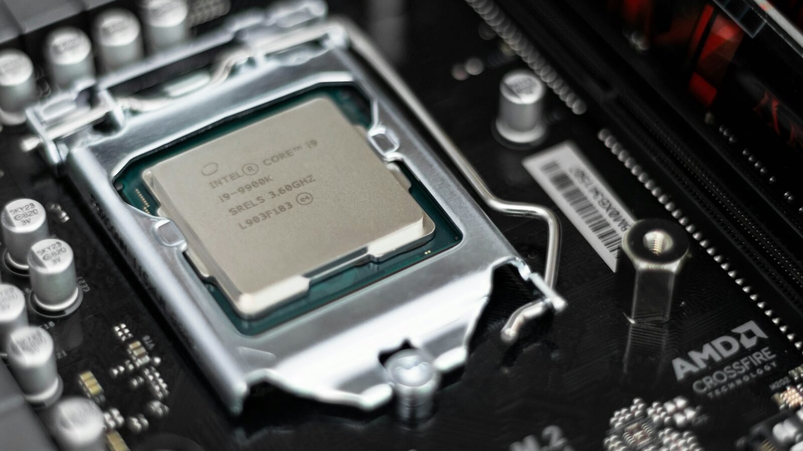 Memory modules installed in a computer